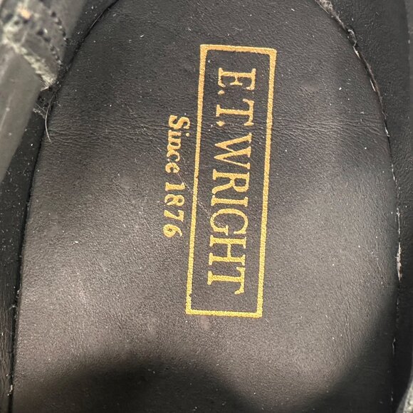 E.T. Wright Mens Black Leather Wingtip Dress Shoes Size 9 1/2 B - Picture 9 of 10